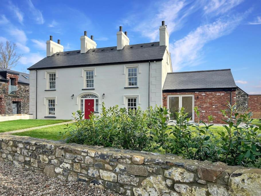 The Farmhouse At Corrstown Village Portrush Eksteriør billede