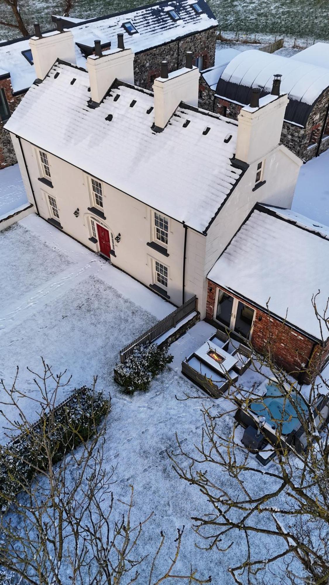 The Farmhouse At Corrstown Village Portrush Eksteriør billede